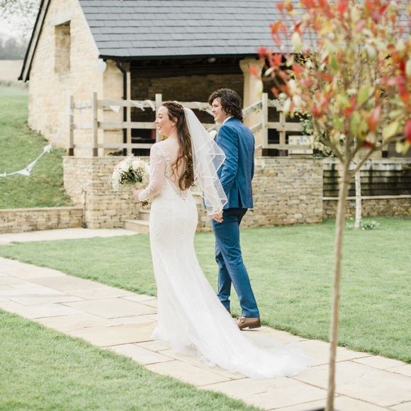 Meet your Posher, Amy 🫶🏻 - Picture 3 of 3